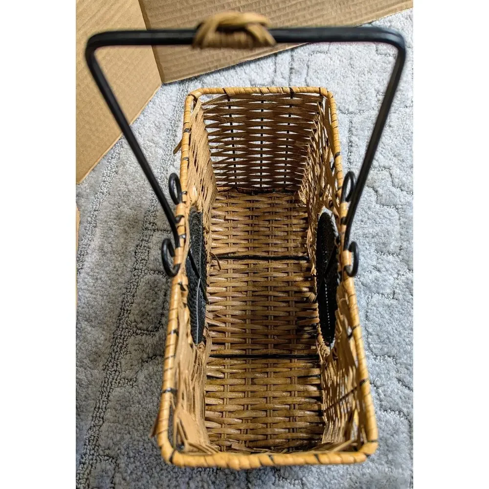 WICKER & SPIRAL WIRE WINE BASKET 10.5x5.5x4.25